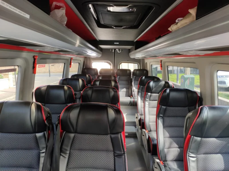 minibus hire London